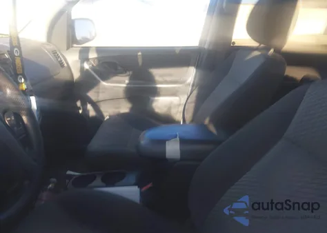 2004 Ford Escape Xlt из США, поврежденный, VIN 1FMYU03114KA72522